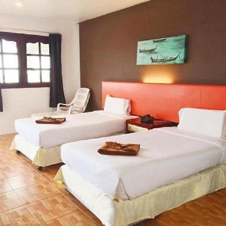 Patong 7Days Premium Hotel Phuket Exterior photo